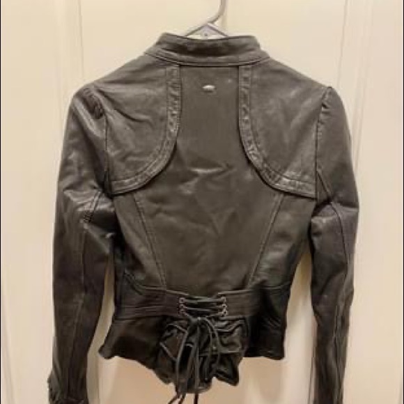 Slim fit leather jacket - Picture 2 of 5